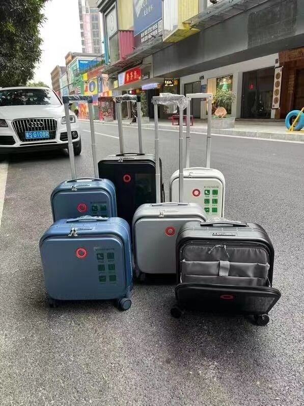 Nowy projekt wielofunkcyjny bagaż z otwartym przodem