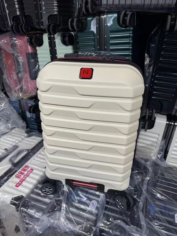 Fabryka walizki bagażowej hurtowa PP Unisex Style Spinner Lock Kolorowy materiał Płeć