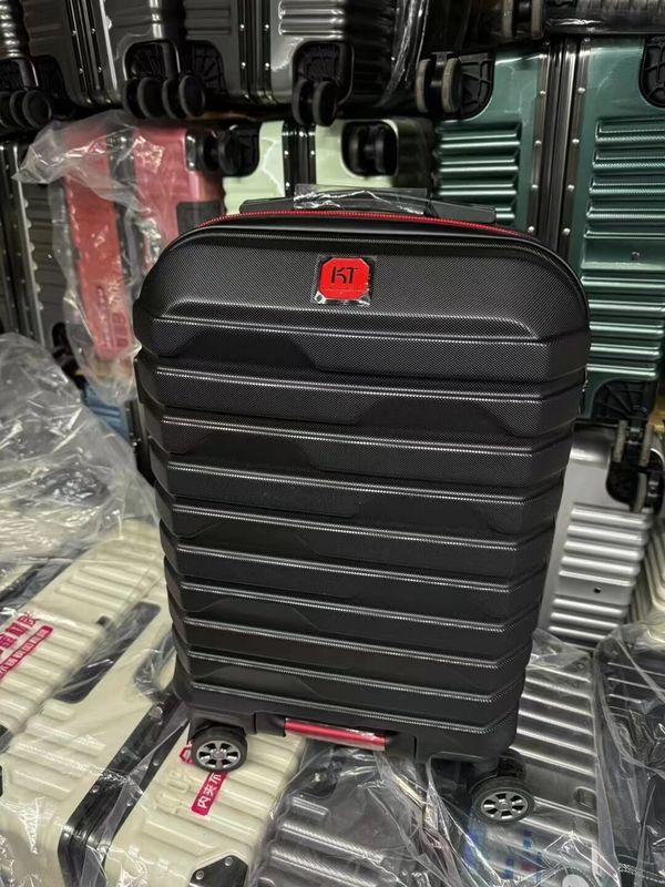 Fabryka walizki bagażowej hurtowa PP Unisex Style Spinner Lock Kolorowy materiał Płeć