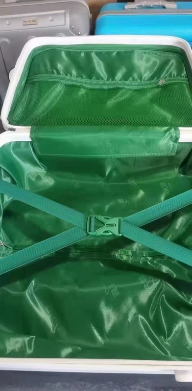 Unisex 18 20 24 cali Wytrzymały i mocny materiał ABS Walizka dla chłopców i dziewcząt