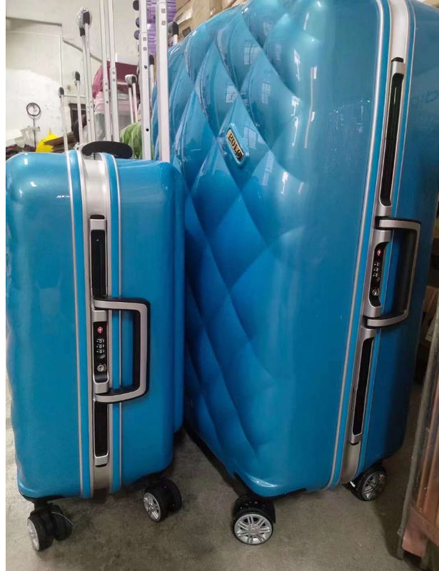 Duża pojemność OEM ODM Custom Classic Style Set walizki bagaż Smart Lock Business Trolley bagaż