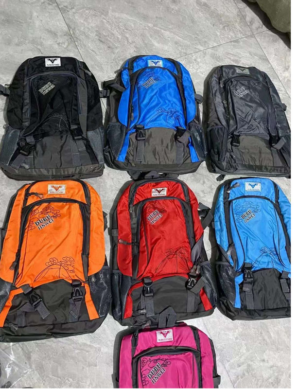 Mody Marki luksusowe Mężczyźni Kobiety laptop plecak Komputer Notatnik Szkoła Torba duży magazyn Unisex Casual Travel Bags