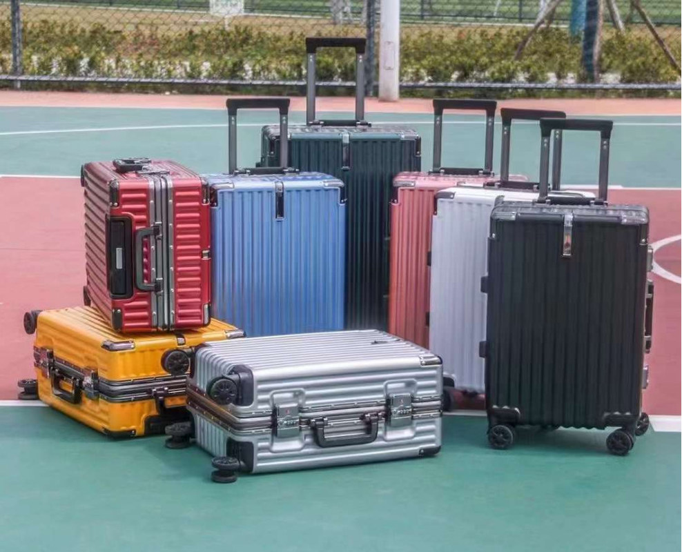 Biała walizka ABS Twarda walizka bagaż podróżny PC Nowoczesna walizka aluminiowa z hakem