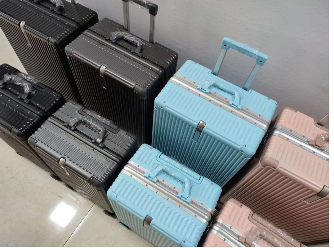 Aluminiowa ramka bagaż mody 6 kolorów Duża pojemność Gorąca sprzedaż 3 rozmiary ABS + PC Materiał bezwagi twarda
